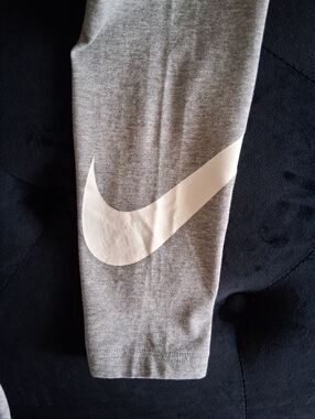 Gray Nike Athletic Leggings with Nike Logo